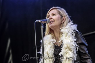 <p>Saint Etienne at<br>Common People<br>Oxford 2017</p>